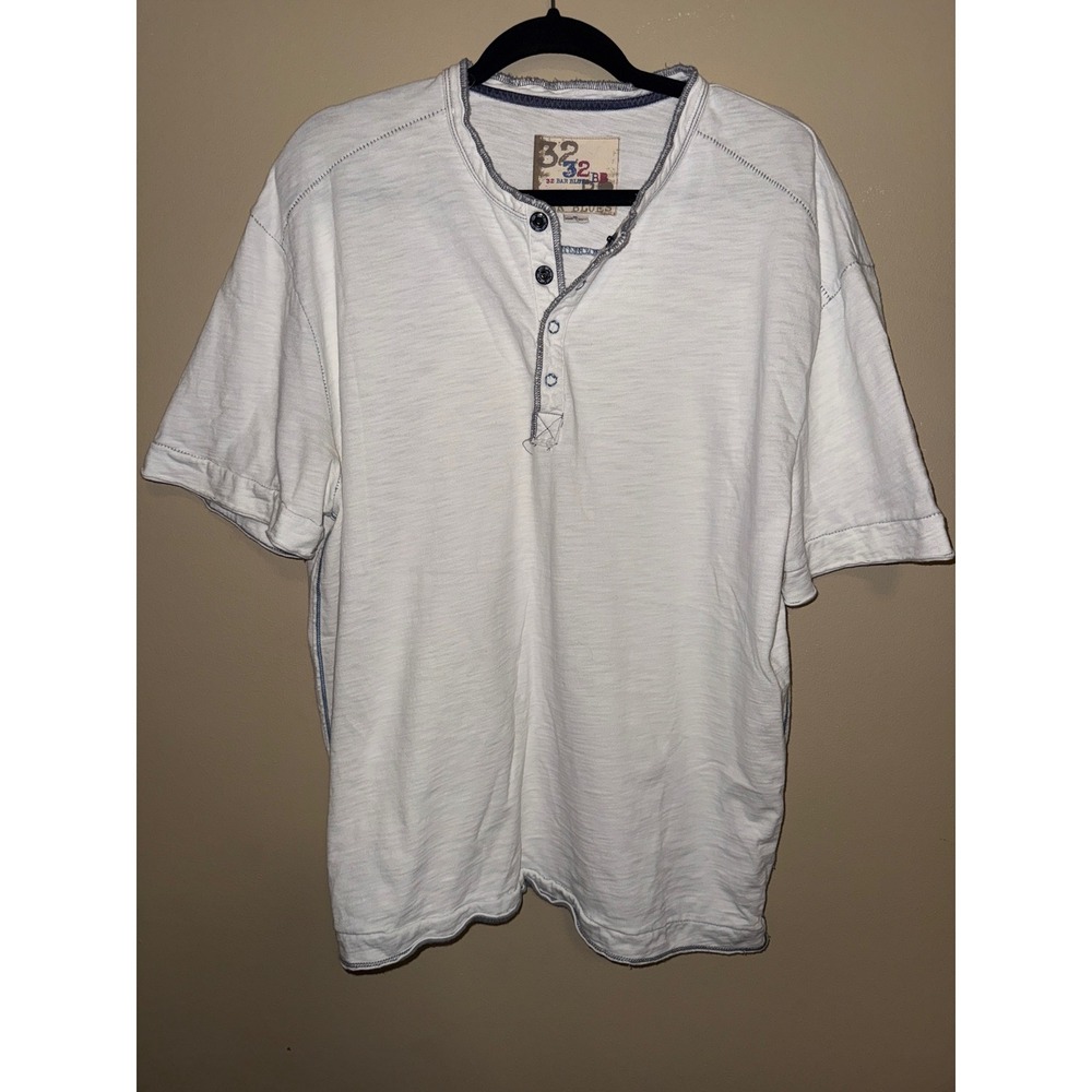 32 Bar Blues Mens XL White Slub Knit Short Sleeve Henley Contrast Stitch Shirt